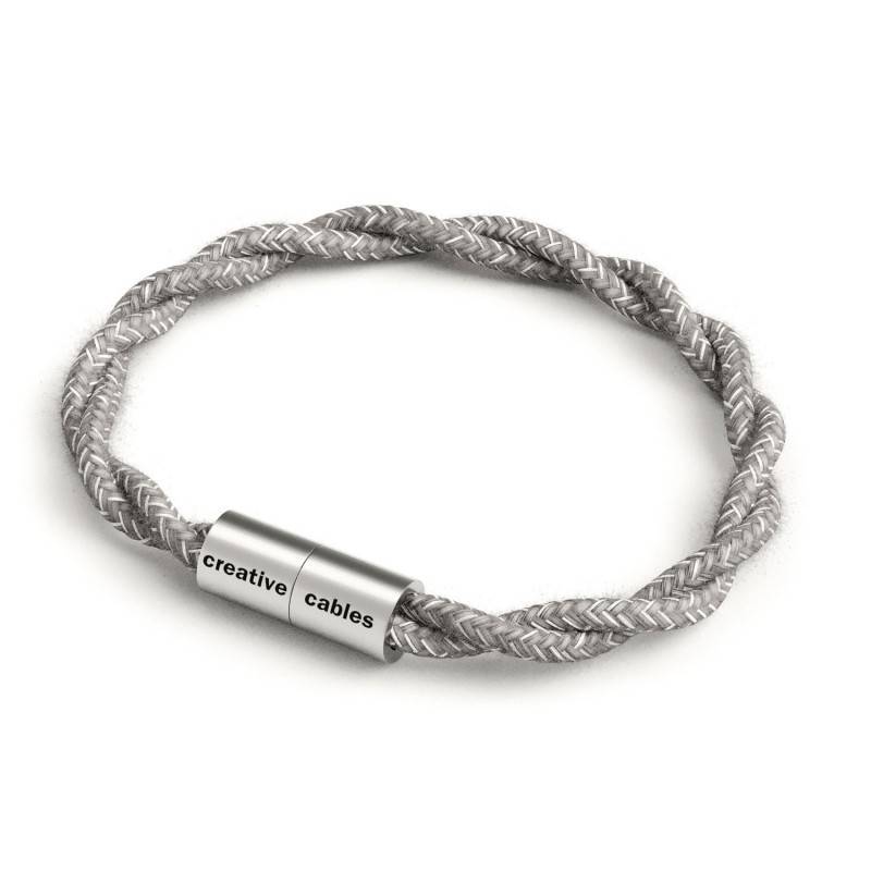 Bracelet with Matt silver magnetic clasp and TN02 cable