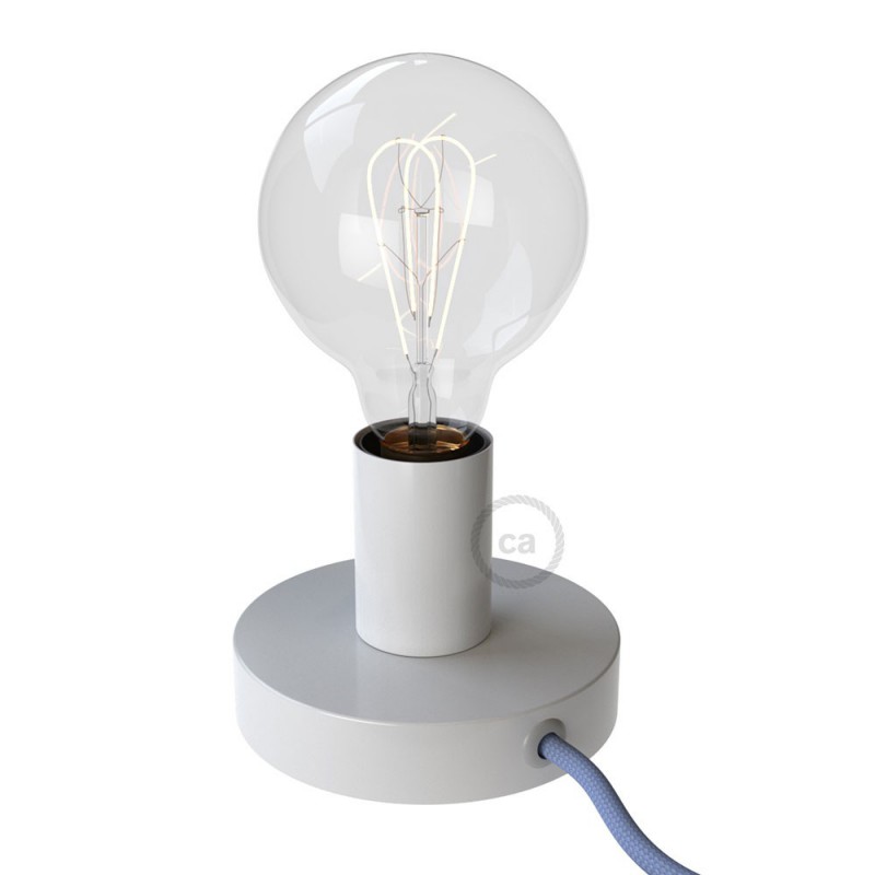 Posaluce, the white metal table lamp, with textile cable, in-line switch and english plug